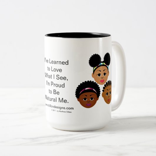 MDillonは設計します"私をです自然私"で誇りを持った ツートーンマグカップ (正面右)
