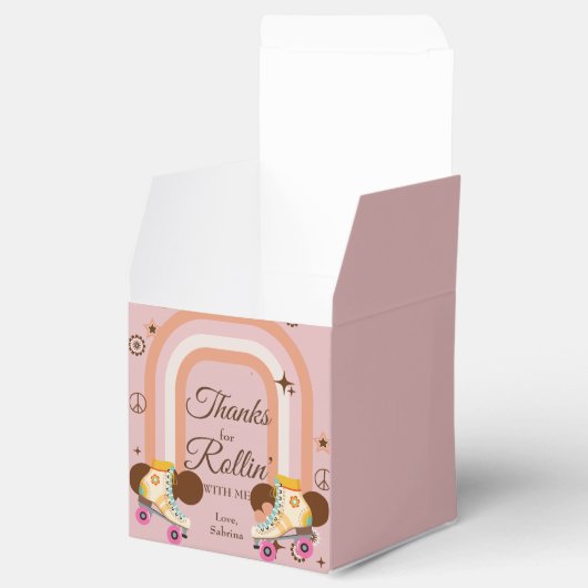 Meロー感謝していラのスケート誕生日と一緒にロールインする フェイバーボックス (オープン)