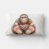 Me and My Bigfoot ランバークッション (正面)