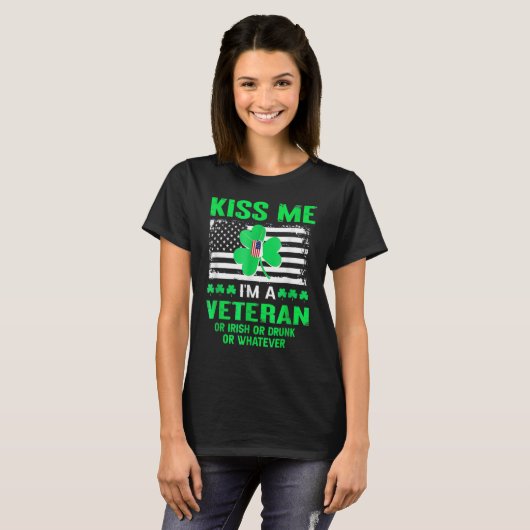 Me Im A Veteran Irish St Patricks Day Tシャツ (正面フル)