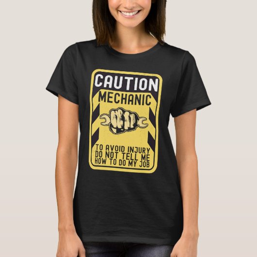 Mechanic Caution Handyman Repairman Tシャツ (正面)