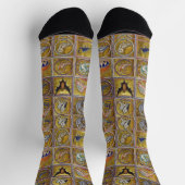 MEDIEVAL BESTIARY, FANTASTIC ANIMALS,GOLD RED BLUE ソックス (上部)