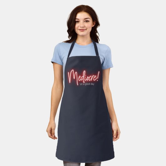 Mediocre on a Good Day apron エプロン (着用した状態)