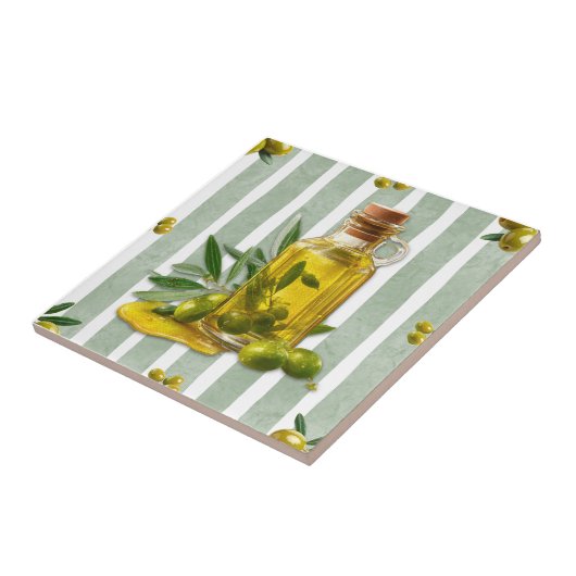 Mediterranean Sage Green Stripe Pattern Olive Oil タイル (側面)