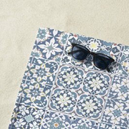 Mediterranean Tiles, Moroccan, Majolica, Azulejo ビーチタオル