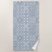 Mediterranean Tiles, Moroccan, Majolica, Azulejo ビーチタオル (正面)
