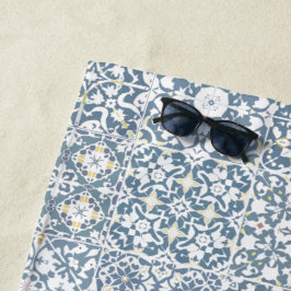 Mediterranean Tiles, Moroccan, Majolica, Azulejo ビーチタオル