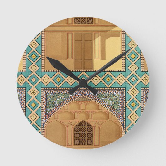 Medrese-i-Sの中庭のアーケードの詳細 ラウンド壁時計 (正面)
