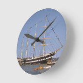 Medwayで繋ぎ止められるTS Arethusa ラウンド壁時計 (傾斜)