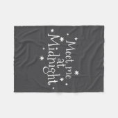 Meet Me At Midnight New Year 2026 Romantic Countdo フリースブランケット (正面(横))