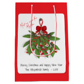Meet Me Under the Mistletoe Merry Christmas Gift ミディアムペーパーバッグ (裏面)