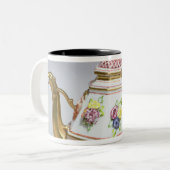 Meissenの八角形のティーポット、c.1718 ツートーンマグカップ (正面左)