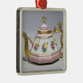 Meissenの八角形のティーポット、c.1718 メタルオーナメント (右)