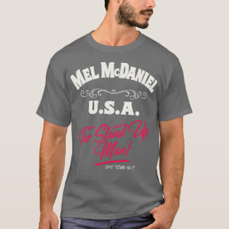 Mel McDanielがIt Tシャツに立つ Tシャツ