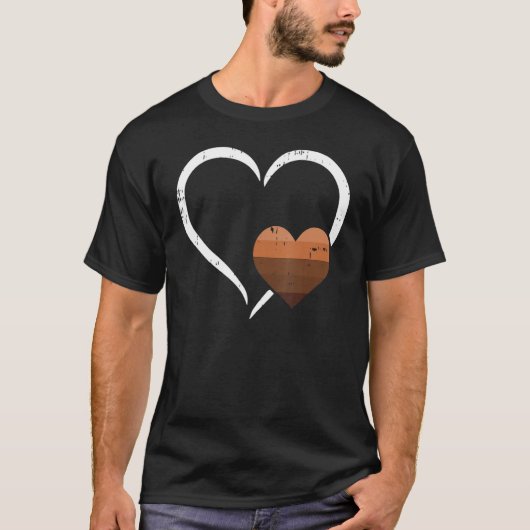 Melanin Heart Black History Month Retro BLM Africa Tシャツ (正面)