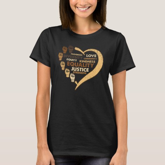 Melanin Power Fist Heart Black History Month BLM A Tシャツ (正面)