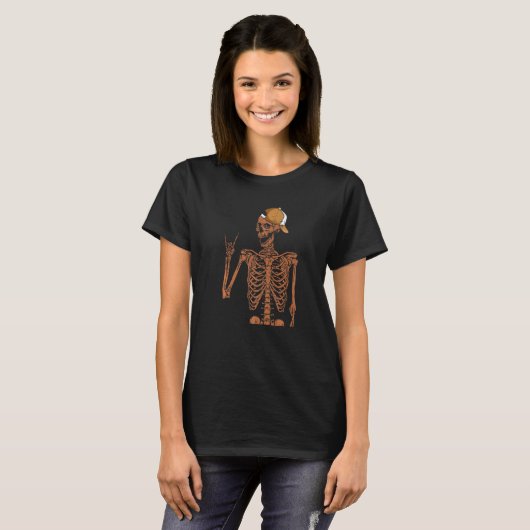 Melanin Skeleton Rock Hand Black History Month BLM Tシャツ (正面フル)