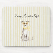 Mellow Yellow Scarf White Dog Stripes マウスパッド (正面)