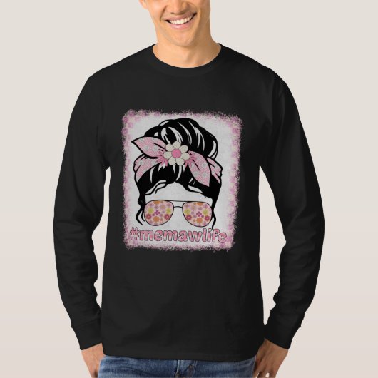 Memaw Messy Bun Bleaches Groovy Hippie Flower Moth Tシャツ (正面)