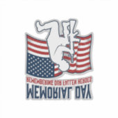 Memorial Day Fallen Heroes Patriotic Soldier Shirt シール (正面)