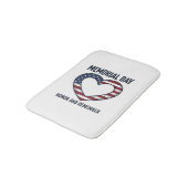 Memorial Day Heart Honor and Remember Shirt Design バスマット (アングル)
