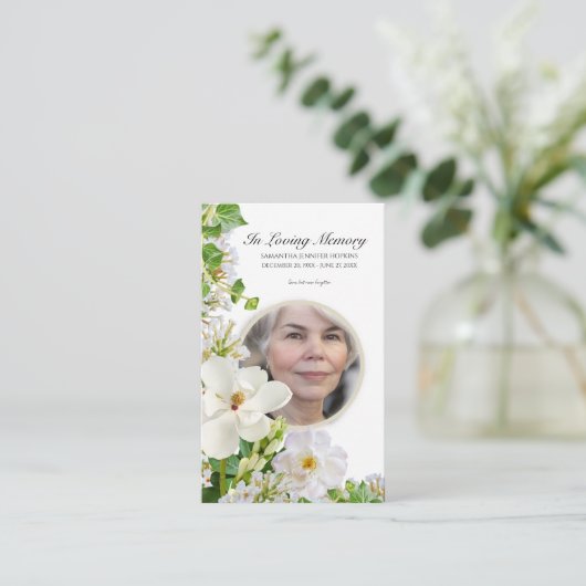 Memorial Prayer Card With White Flowers 名刺 (スタンド正面)