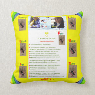 「Memories of Betty Karplus 1925-2021」枕 クッション