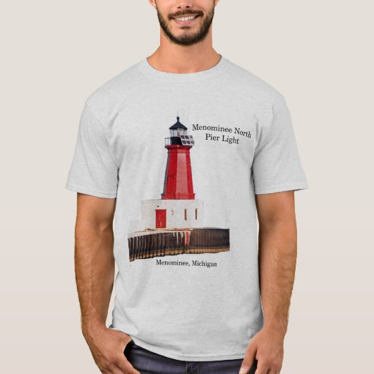 Menominee North Pier Lightシャツライト Tシャツ (正面)