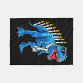 Menorasaurus Hanukkah T Rex Dinosaur Dino Chanukah フリースブランケット (正面(横))