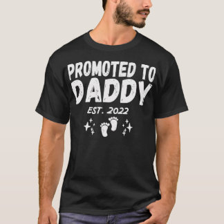MensおもしろいはDaddy Est 2022にすぐにDになる Tシャツ