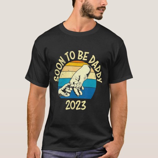 MensすぐにDaddy 2023パパになる Tシャツ (正面)