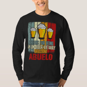 Mensは応援を飲んでUn Beerを好きなだけ食べる Tシャツ