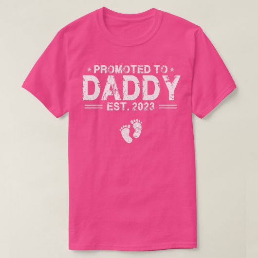 MensはDaddy Estに昇格 Tシャツ (デザイン正面)