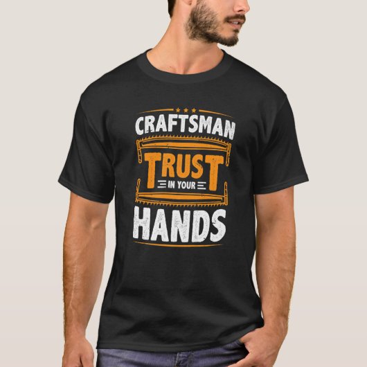 Mens職人が手の電気技師Haを信頼 Tシャツ (正面)