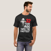 Mens 32番目の誕生日ギャグドレス32年前の私はTh Tシャツ (正面フル)