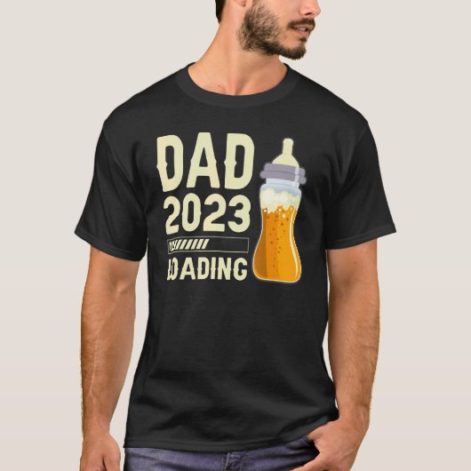 Mens Baby Announcement 2023 Baby Bottle for Expect Tシャツ (正面)