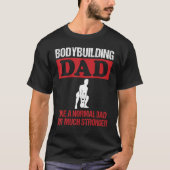 Mens Bodybuilding Dad Slogan Kettlebell Strength T Tシャツ (正面)