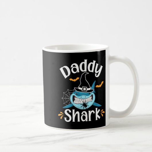 Mens Daddy Shark Funny Halloween Daddy Announcemen コーヒーマグカップ (右)