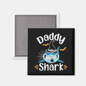 Mens Daddy Shark Funny Halloween Daddy Announcemen マグネット (正面/裏面)