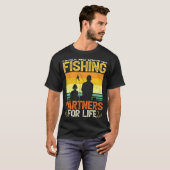 Mens Father & Daughter Fishing Partners Fisherman  Tシャツ (正面フル)