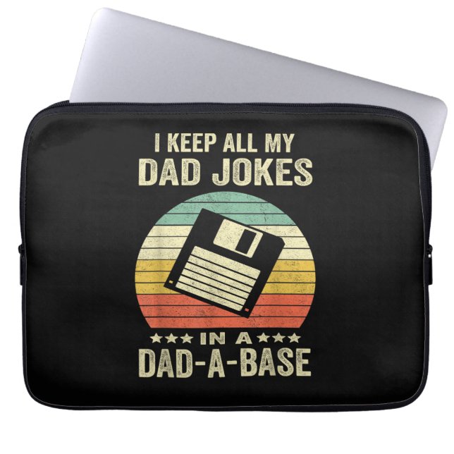 Mens Funny dad Jokes in dad-a-Base ラップトップスリーブ (正面)