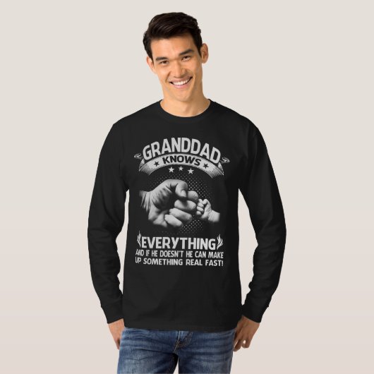 Mens GRANDDAD Knows Everything Shirt 60th Gift Fun Tシャツ (正面フル)