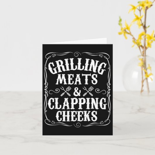 Mens Grilling Meats And Clapping Cheeks Funny Bbq  カード (黄色い花)