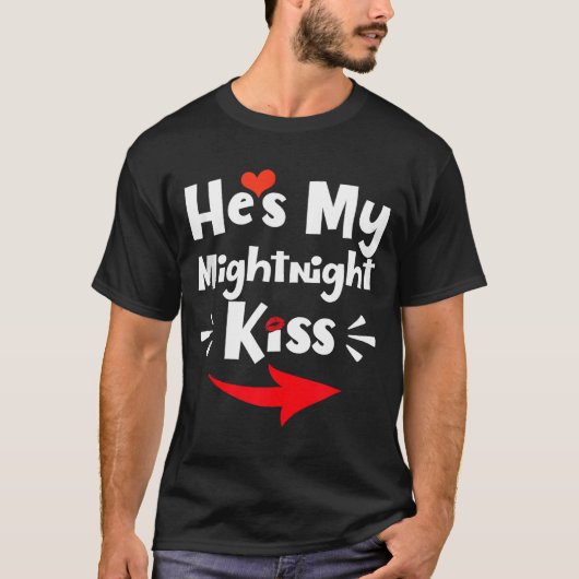 Mens He's My Midnight Kiss Happy New Year Matching Tシャツ (正面)