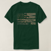 Mens Husband Daddy Protector Hero American Flag Fa Tシャツ (デザイン正面)