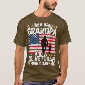 Mens I'm a Dad Grandpa and a Veteran Grandpa Fathe Tシャツ