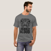 Mens Indigenous Never Underestimate An Old Man Wit Tシャツ (正面フル)