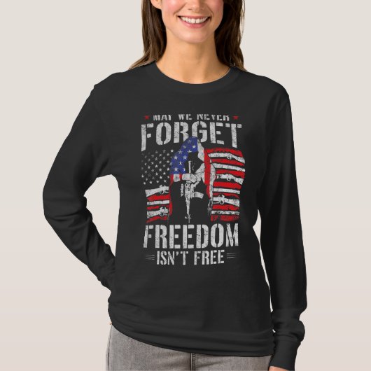 Mens May We Never 忘れ Freedom Isnt Free Usa Fla Tシャツ (正面)