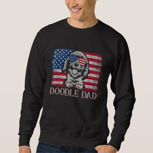 Mens Mens Doodle Dad Goldendoodle Dog American Fla スウェットシャツ (正面)