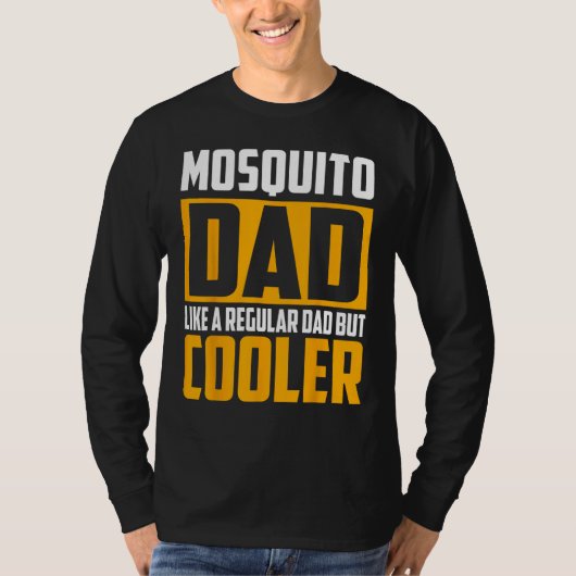 Mens Mosquito Dad   Like a Regular Dad but Cooler Tシャツ (正面)